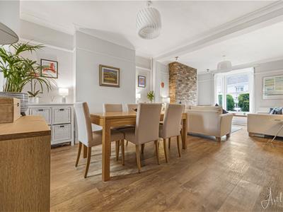 Living/Dining Room